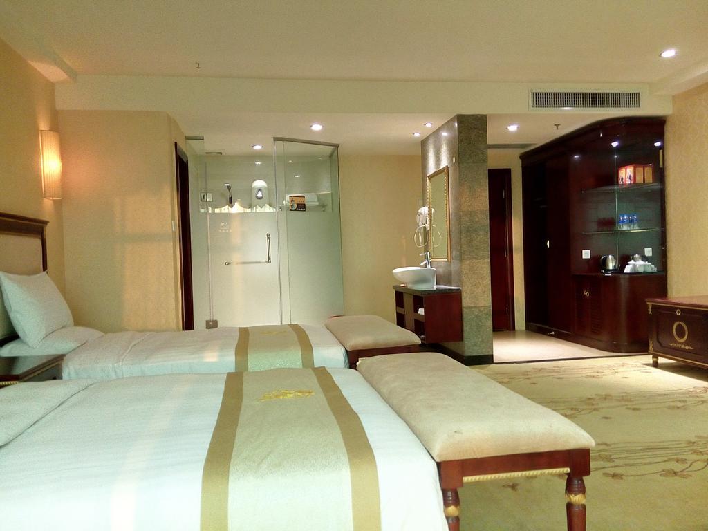 Guangzhou Li Gang Hotel Cantão Quarto foto